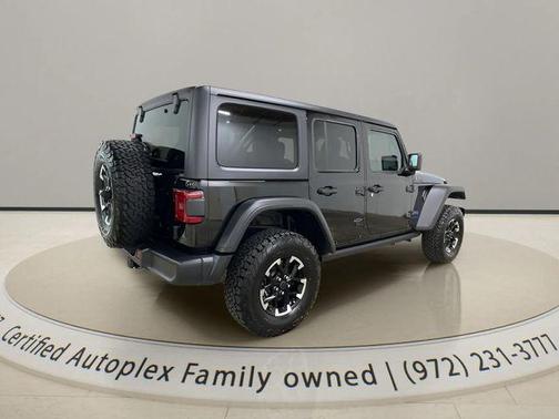 Black Clearcoat 2025 Jeep Wrangler 4xe Rubicon