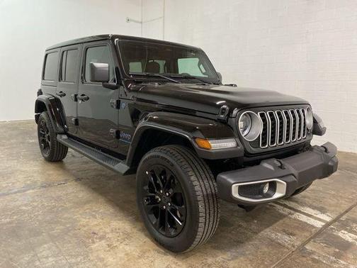 2025 Jeep Wrangler 4xe Sahara