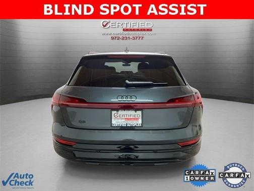 2024 Audi Q8 e-tron Premium