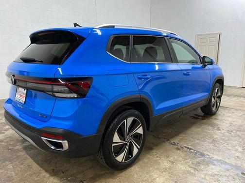 Blue 2025 Volkswagen Taos 1.5T SE