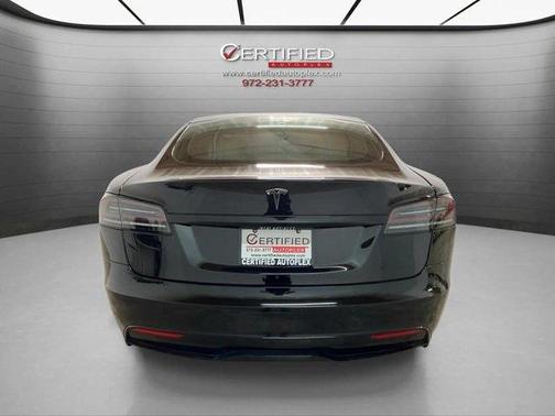 2022 Tesla Model S Base