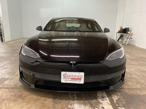 2022 Tesla Model S Base