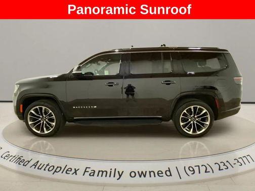 Diamond Black Crystal Pearlcoat 2024 Jeep Wagoneer Series II 4x4