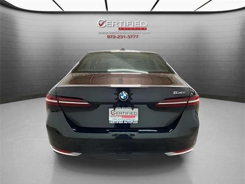 2025 BMW 530 i