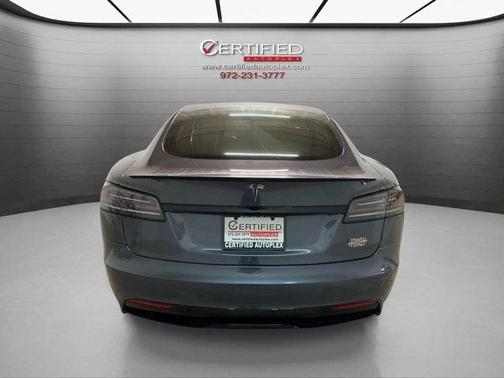 2022 Tesla Model S Plaid