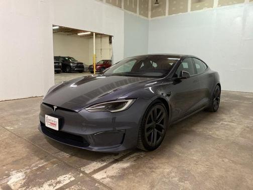 2022 Tesla Model S Plaid