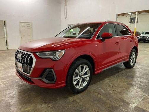 Tango Red 2023 Audi Q3 Premium 45 TFSI S line quattro Tiptronic