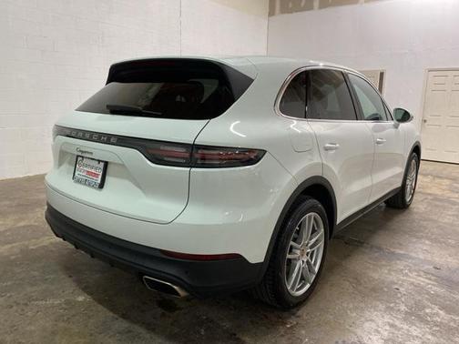 2022 Porsche Cayenne Platinum Edition