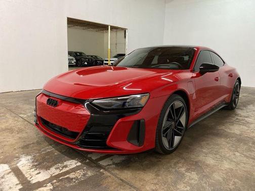 2023 Audi RS e-tron GT quattro