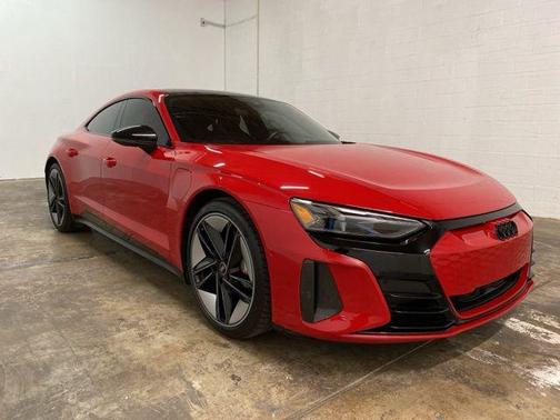 2023 Audi RS e-tron GT quattro