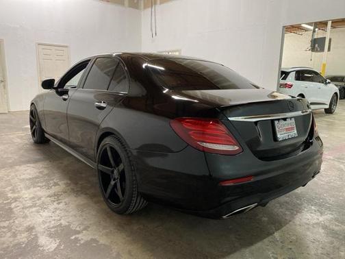 2019 Mercedes-Benz E-Class E 300