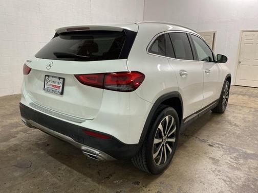 2021 Mercedes-Benz GLA 250 Base 4MATIC