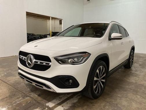 2021 Mercedes-Benz GLA 250 Base 4MATIC