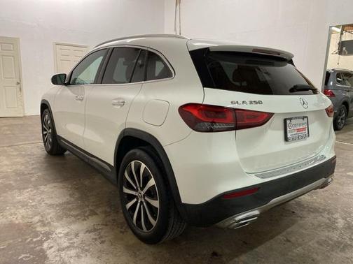 2021 Mercedes-Benz GLA 250 Base 4MATIC