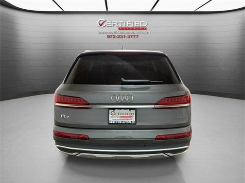 2023 Audi Q7 45 Premium