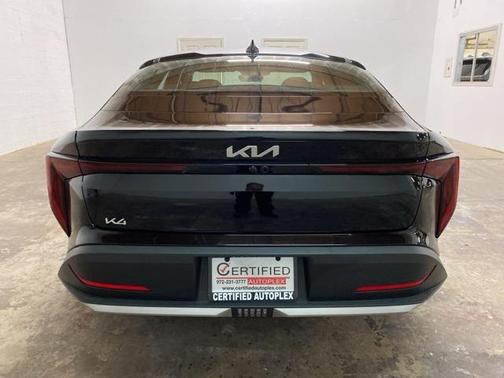 2025 Kia K4 LX