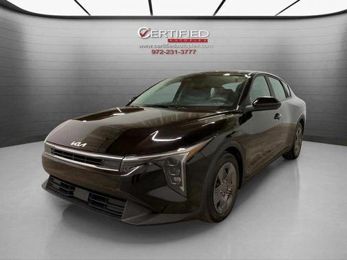 2025 Kia K4 LX