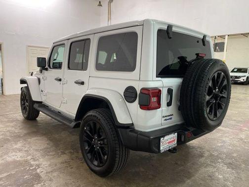 2025 Jeep Wrangler 4xe Sahara