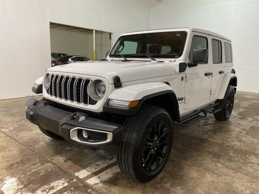 2025 Jeep Wrangler 4xe Sahara