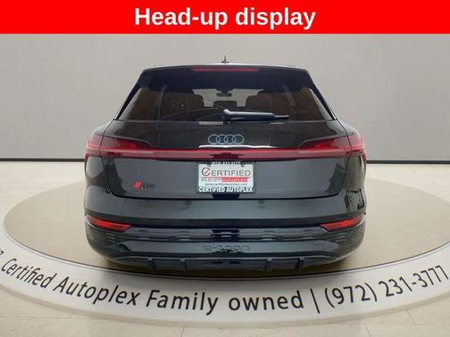 2024 Audi Q8 e-tron Prestige