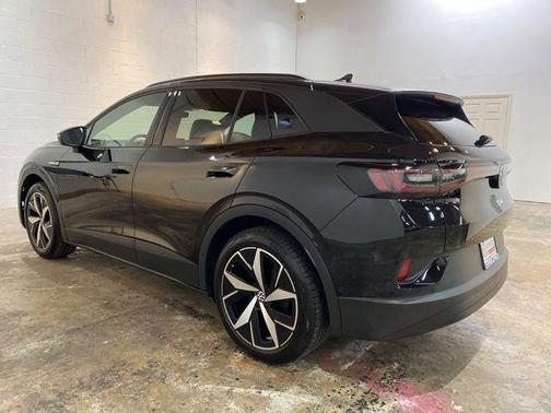 Deep Black 2025 Volkswagen ID.4 Pro S