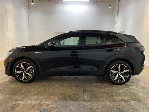 Deep Black 2025 Volkswagen ID.4 Pro S