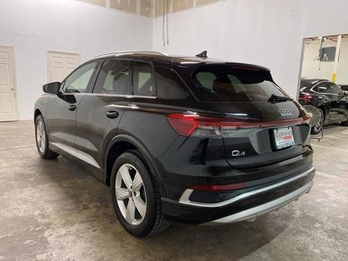 2023 Audi Q4 e-tron Prestige 50 quattro