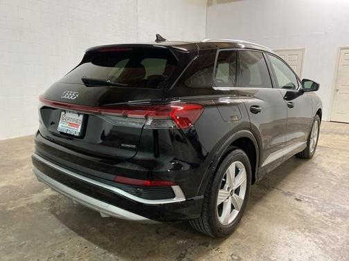 2023 Audi Q4 e-tron Prestige 50 quattro