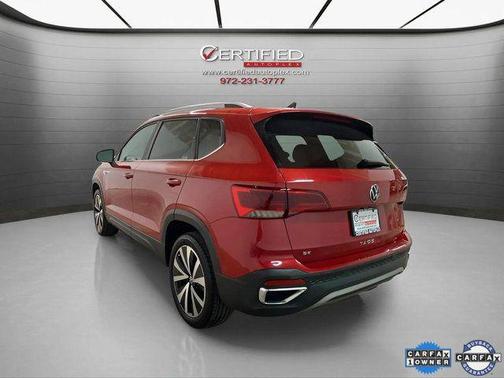 2024 Volkswagen Taos 1.5T SE