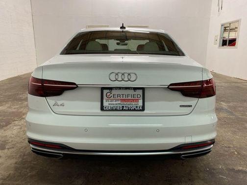 2024 Audi A4 45 S line Premium Plus