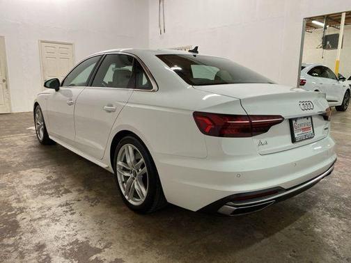 2024 Audi A4 45 S line Premium Plus