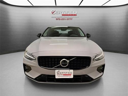 2025 Volvo S60 B5 Core