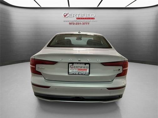 2025 Volvo S60 B5 Core