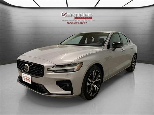 2025 Volvo S60 B5 Core