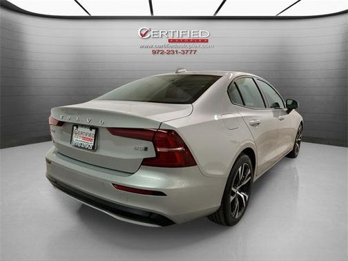 2025 Volvo S60 B5 Core