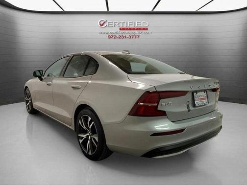 2025 Volvo S60 B5 Core
