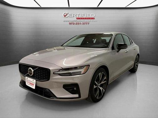 2025 Volvo S60 B5 Core