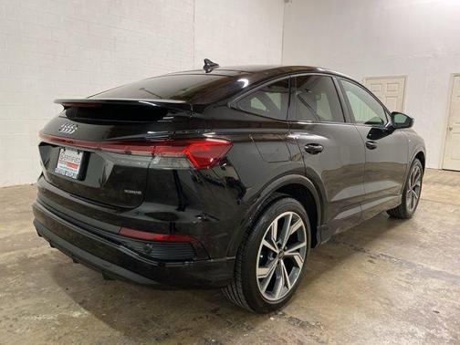 2024 Audi Q4 e-tron Sportback Premium Plus 55 quattro