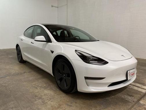 2023 Tesla Model 3 Standard Range