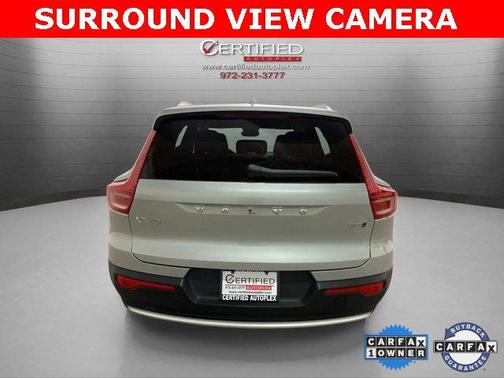 2025 Volvo XC40 B5 Plus Bright Theme