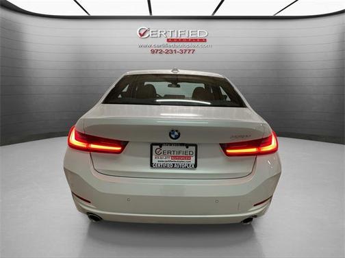 2024 BMW 330 i