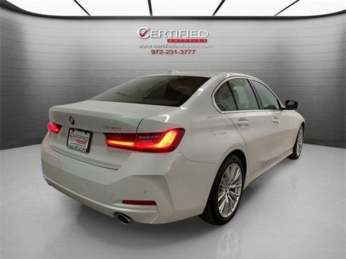 2024 BMW 330 i