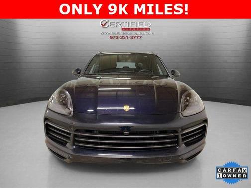 2023 Porsche Cayenne Platinum Edition