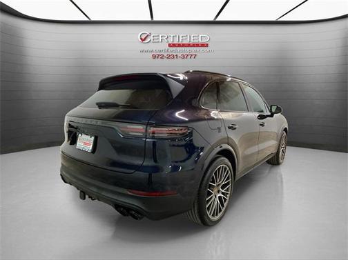 2023 Porsche Cayenne Platinum Edition