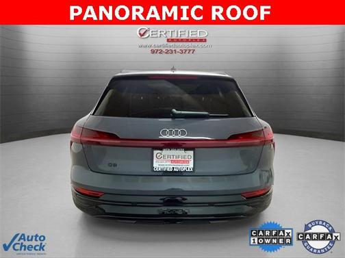 2024 Audi Q8 e-tron Prestige