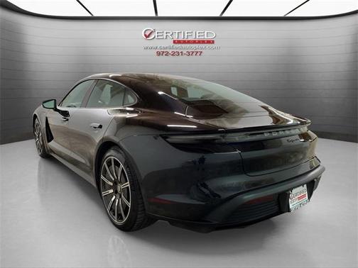 2022 Porsche Taycan Base