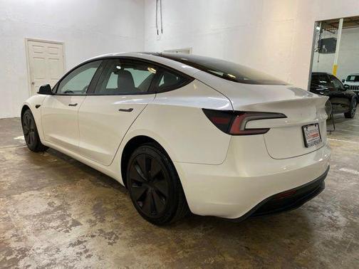 Pearl White 2024 Tesla Model 3 Long Range