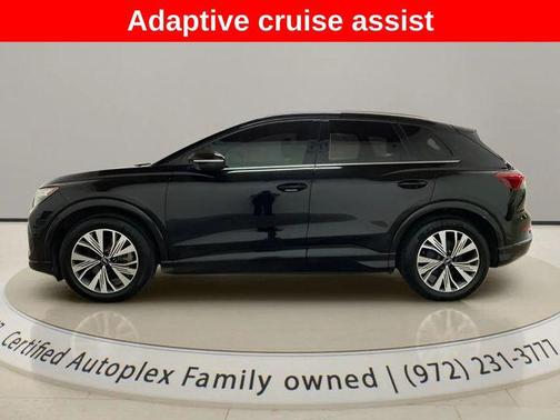 Mythos Black Metallic 2023 Audi Q4 e-tron Premium Plus 40 RWD