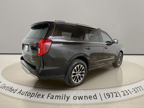 Black Metallic 2025 Ford Expedition Platinum