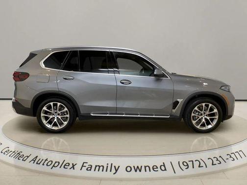 Gray Metallic 2026 BMW X5 sDrive40i